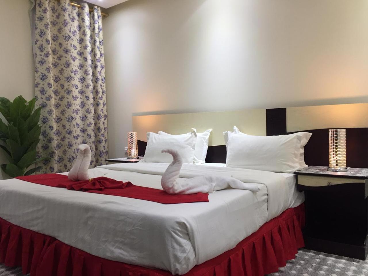 Merfal Hotel Apartments Al Taawan Riaad Buitenkant foto