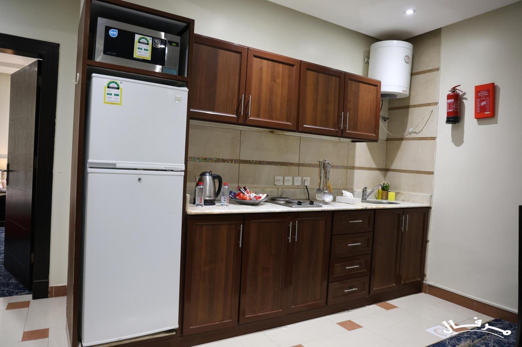 Merfal Hotel Apartments Al Taawan Riaad Buitenkant foto