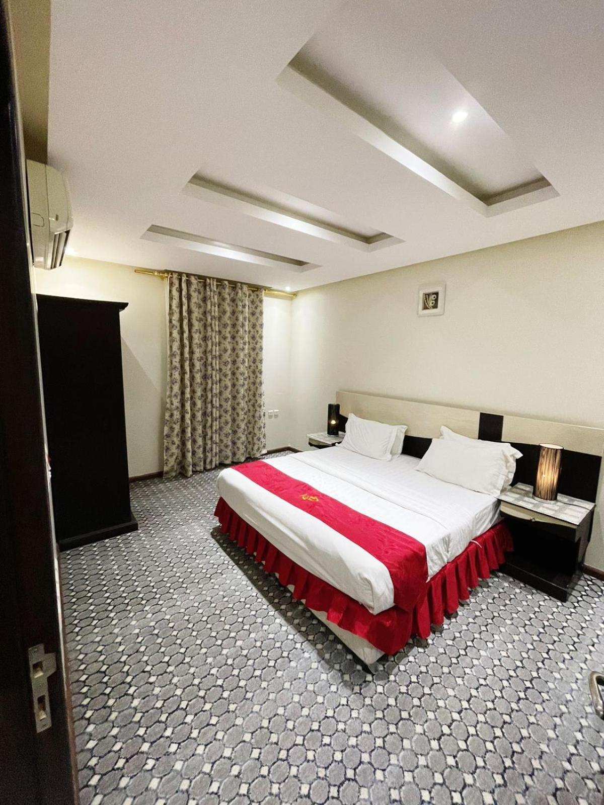 Merfal Hotel Apartments Al Taawan Riaad Buitenkant foto