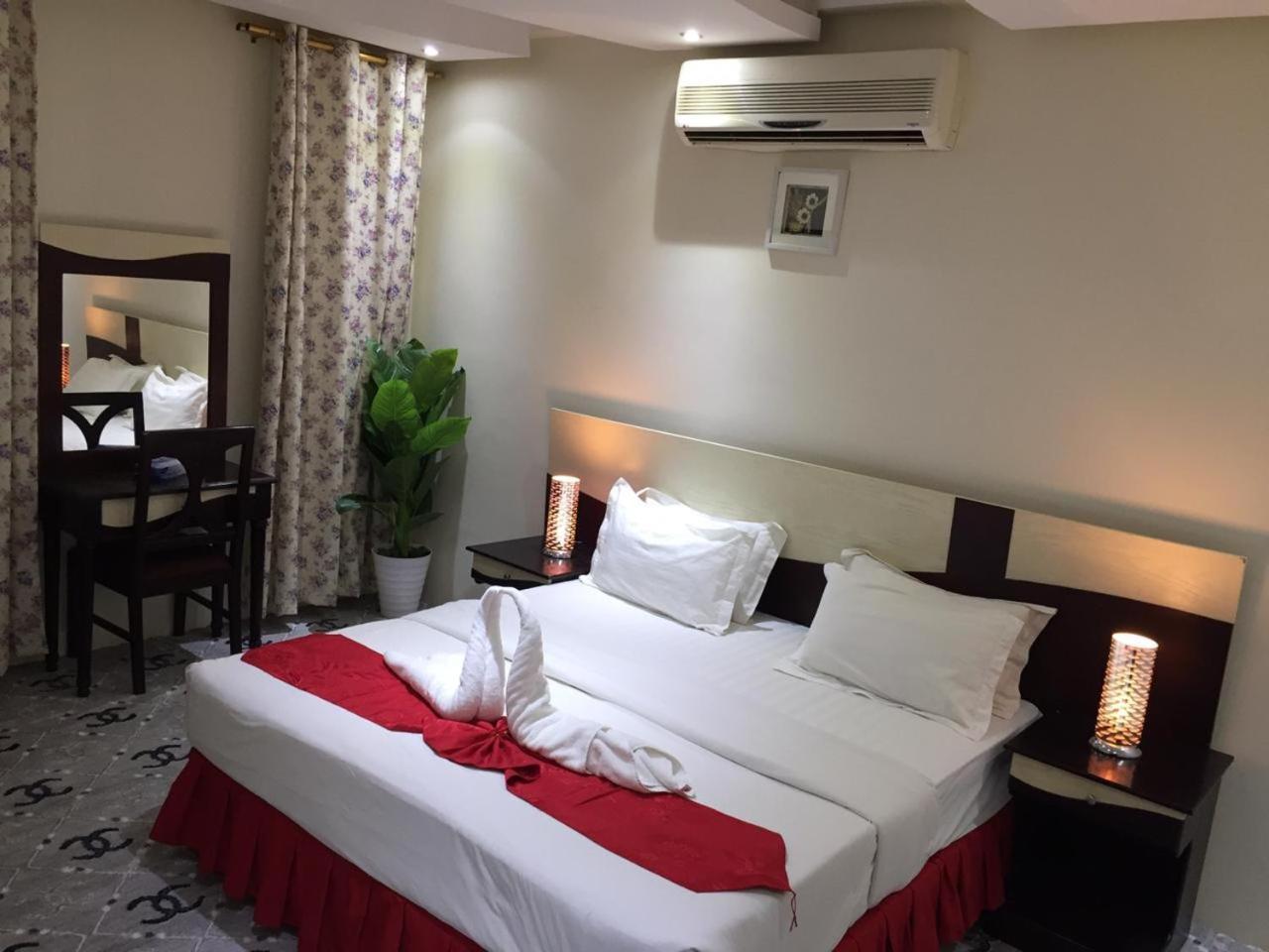 Merfal Hotel Apartments Al Taawan Riaad Buitenkant foto