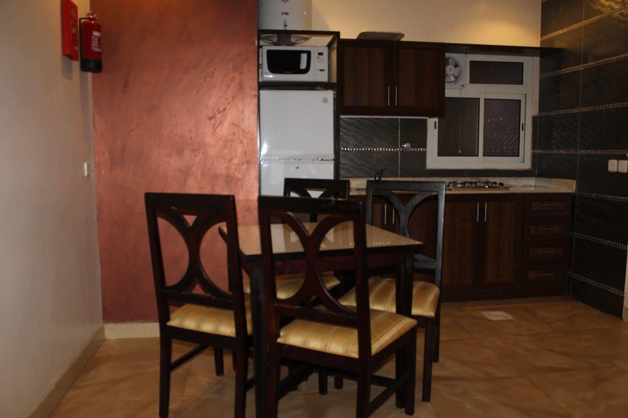 Merfal Hotel Apartments Al Taawan Riaad Buitenkant foto